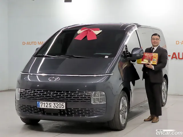 Hyundai Staria 4WD 11 — миниатюра 1