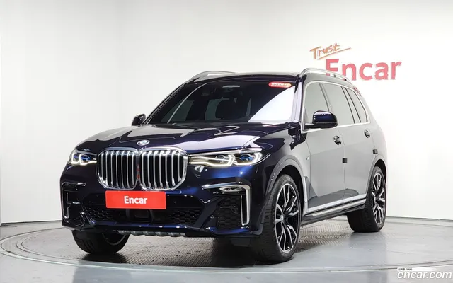 BMW X7 (G07) xDrive 40i M 6 — миниатюра 1