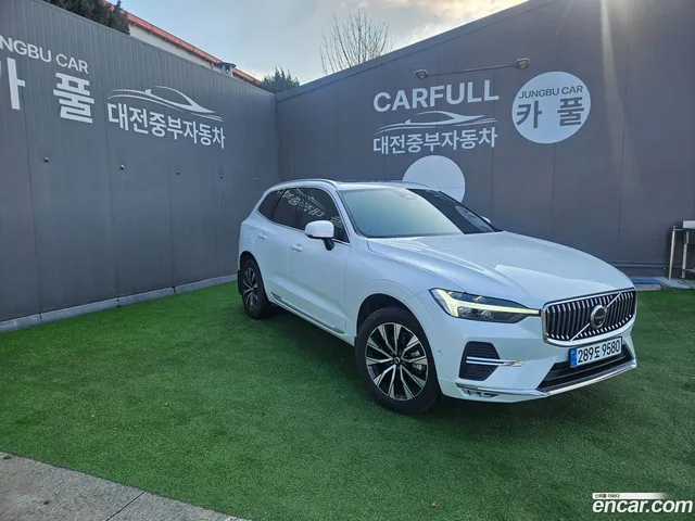 Volvo XC60 T8 — миниатюра 1