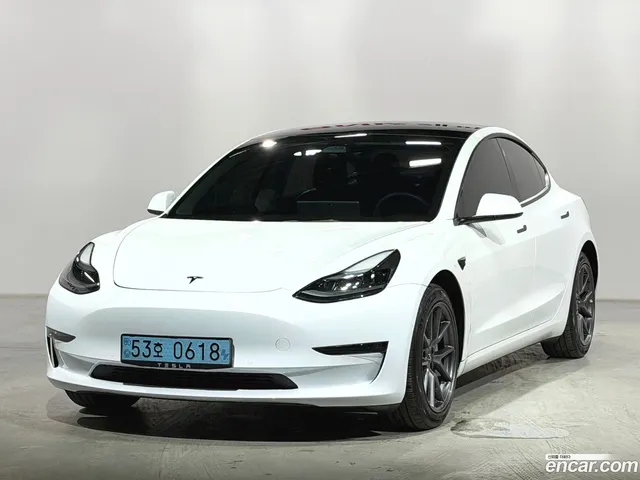 Tesla Model 3 AWD — миниатюра 1