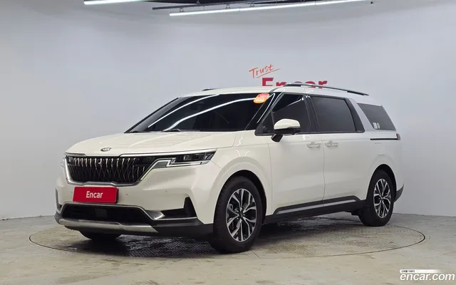 Kia Carnival 9 — миниатюра 1
