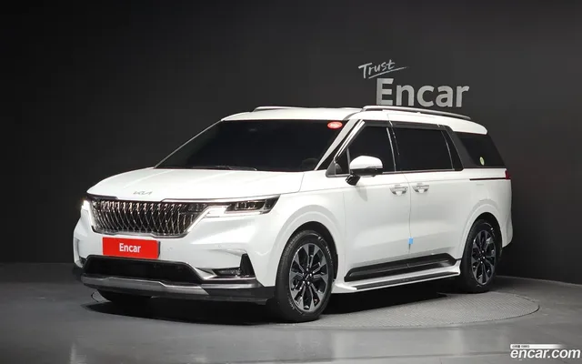 Kia Carnival 9 — миниатюра 1