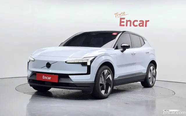 Volvo EX30 — миниатюра 1