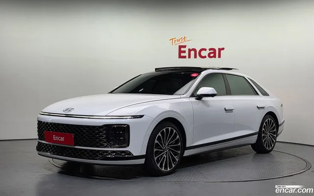 Hyundai Grandeur Hybrid (GN7) — миниатюра 1