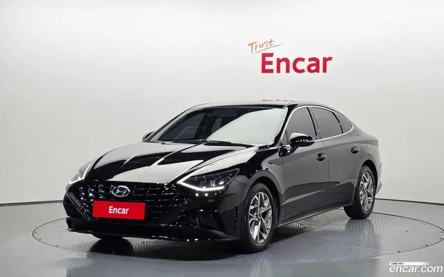 Hyundai Sonata (DN8) 2.0 — миниатюра 1