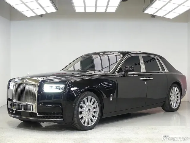 Rolls-Royce Phantom 6.7 V12 — миниатюра 1