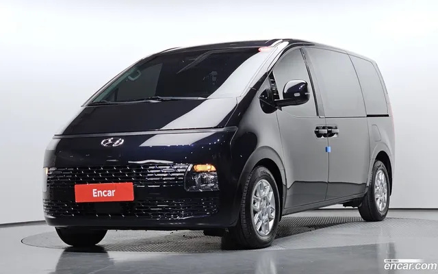 Hyundai Staria 3 — миниатюра 1