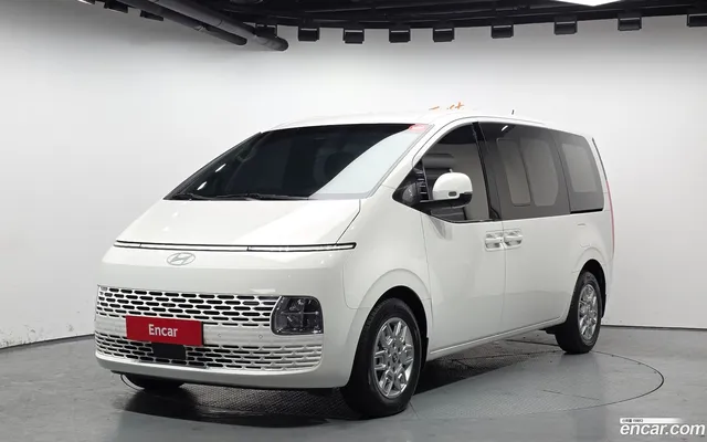 Hyundai Staria HEV 1.6 5 — миниатюра 1