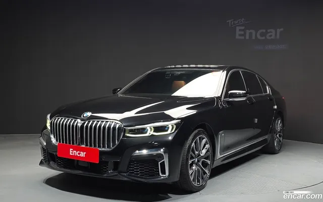 BMW 7 Series (G11) 730d xDrive M — миниатюра 1