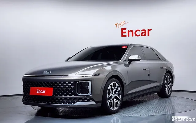 Hyundai Grandeur Hybrid (GN7) — миниатюра 1