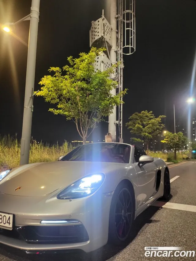 Porsche 718 Boxster 4.0 GTS — миниатюра 1