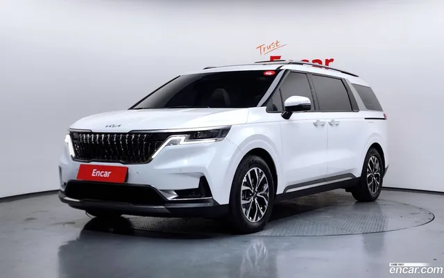 Kia Carnival 9 — миниатюра 1