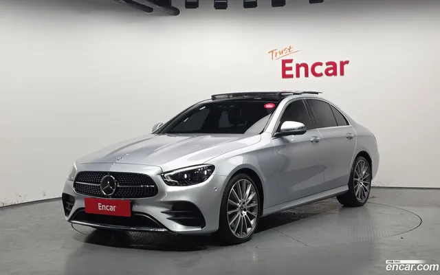 Mercedes-Benz E-Class (W213) E350 4MATIC AMG Line — миниатюра 1