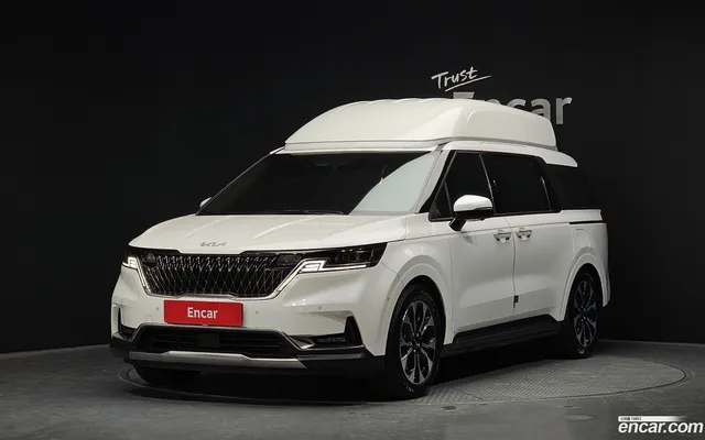 Kia Carnival 9 () — миниатюра 1