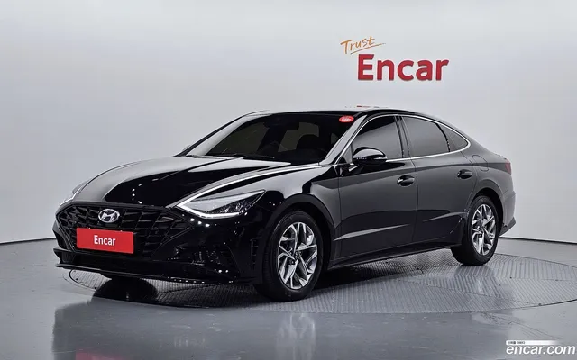 Hyundai Sonata (DN8) 2.0 — миниатюра 1