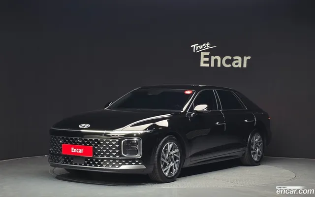 Hyundai Grandeur Hybrid (GN7) — миниатюра 1