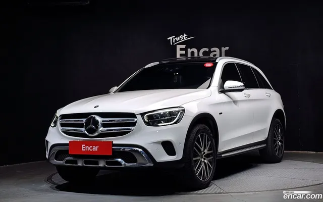 Mercedes-Benz GLC-Class (X253) GLC300e 4MATIC — миниатюра 1