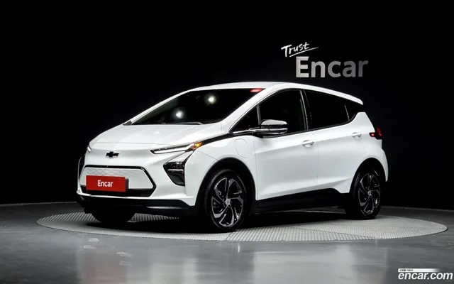 Chevrolet EV EV — миниатюра 1