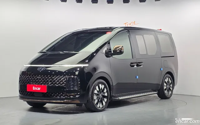 Hyundai Staria 4WD 9 — миниатюра 1