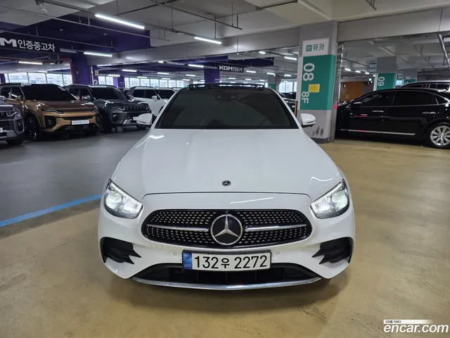 Mercedes-Benz E-Class (W213) E350 4MATIC AMG Line — миниатюра 1