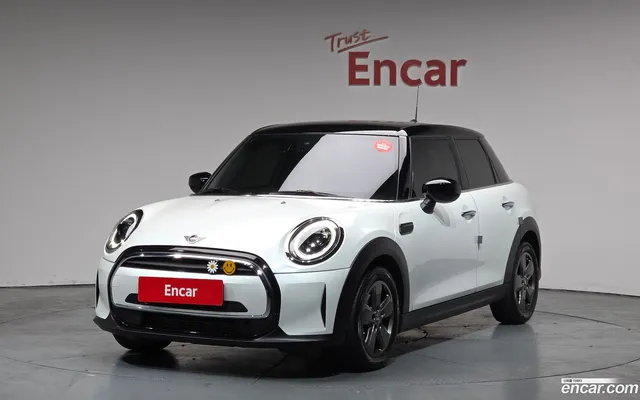 MINI Cooper 5 — миниатюра 1