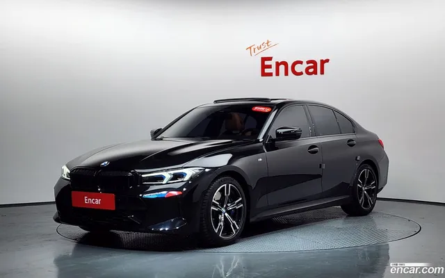 BMW 3 Series (G20) 320i M — миниатюра 1