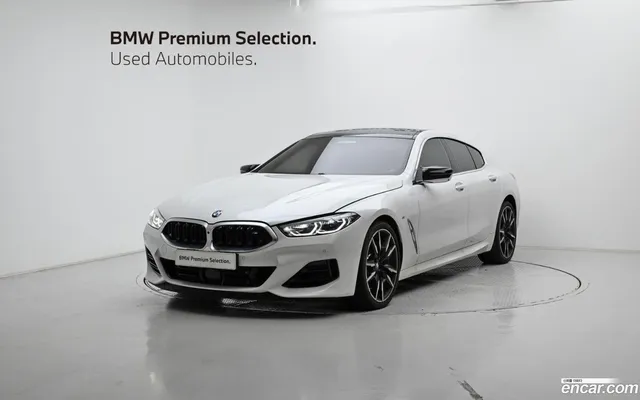 BMW 8 (G15) M850i xDrive — миниатюра 1