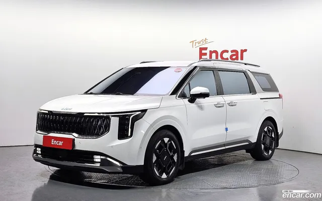 Kia Carnival 7 — миниатюра 1