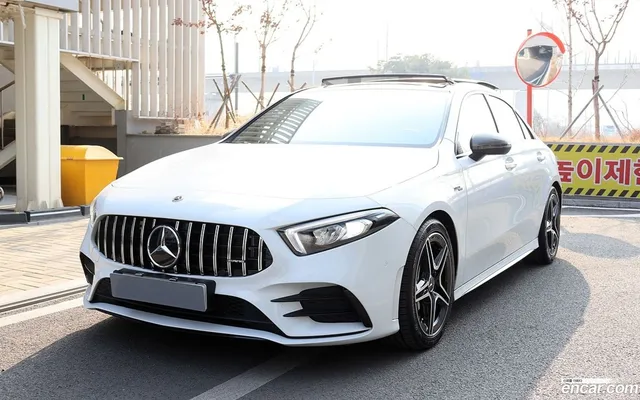 Mercedes-Benz A-Class (W177) AMG A35 4MATIC — миниатюра 1