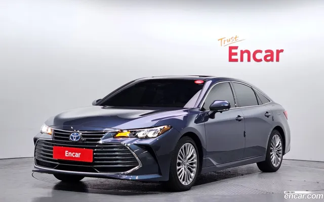 Toyota Avalon 2.5 — миниатюра 1