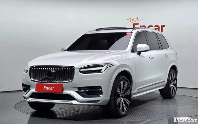 Volvo XC90 B6 — миниатюра 1