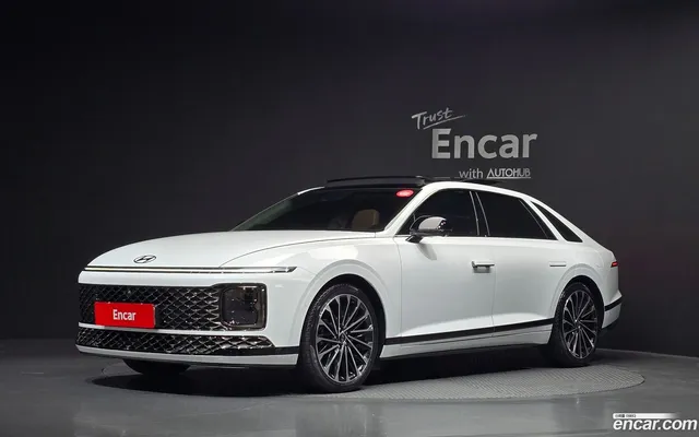 Hyundai Grandeur Hybrid (GN7) — миниатюра 1