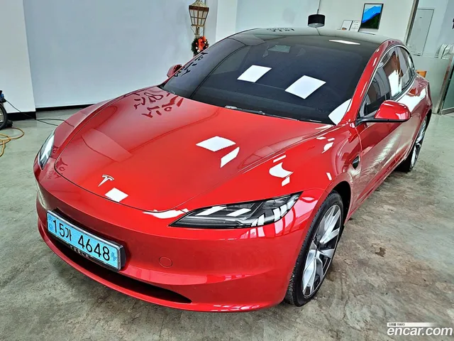 Tesla Model 3 AWD — миниатюра 1