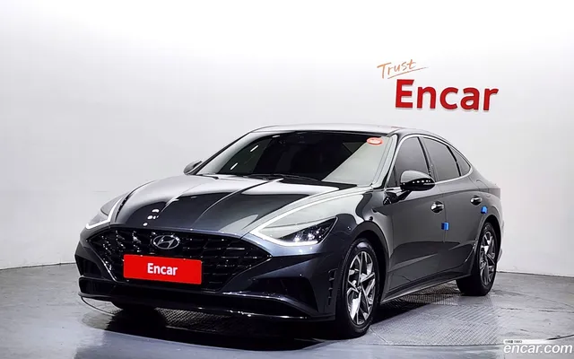 Hyundai Sonata (DN8) 2.0 — миниатюра 1