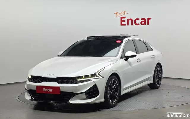 Kia K5 1.6 — миниатюра 1