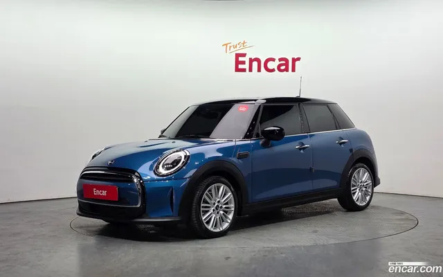 MINI Cooper 5 — миниатюра 1