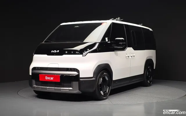 Kia PV5 — миниатюра 1