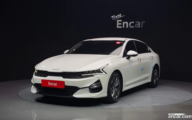 Kia K5 2.0 — миниатюра 1