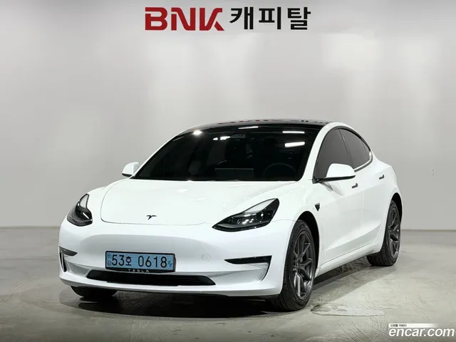 Tesla Model 3 AWD — миниатюра 1