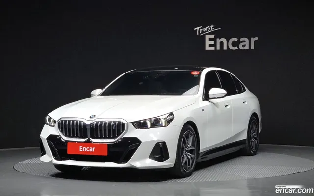 BMW i5 (G60) eDrive 40 M — миниатюра 1