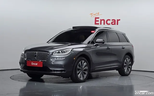 Lincoln Corsair 2.0 AWD — миниатюра 1