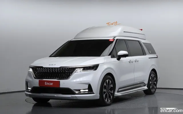 Kia Carnival 4 — миниатюра 1