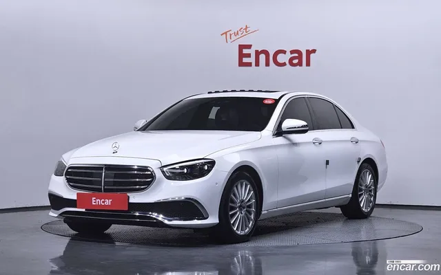 Mercedes-Benz E-Class (W213) E250 — миниатюра 1