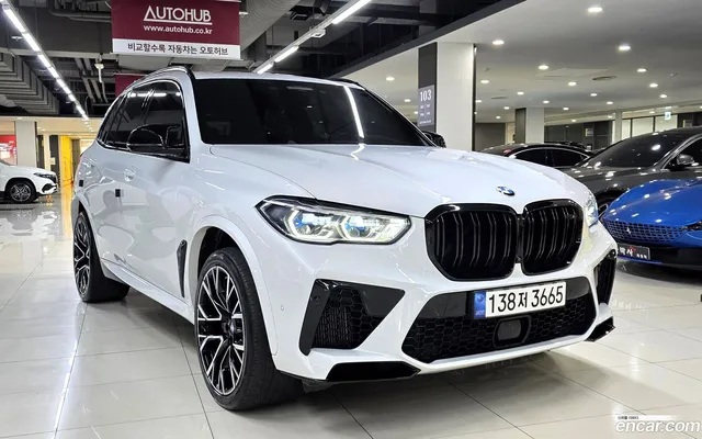 BMW X5M (G05) 4.4 — миниатюра 1
