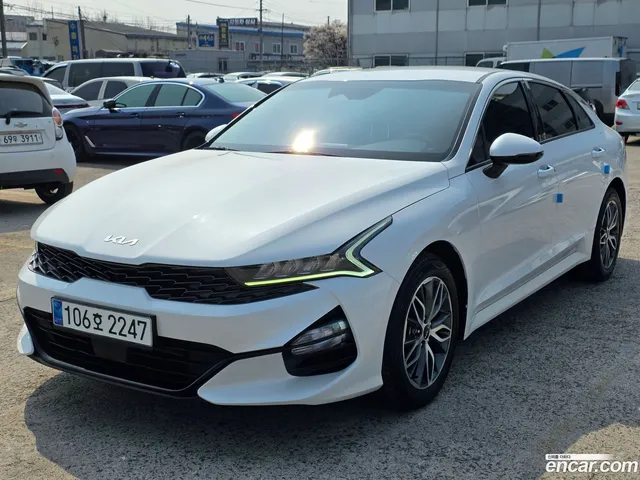 Kia K5 2.0 — миниатюра 1