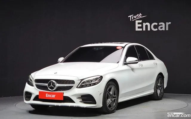 Mercedes-Benz C- W205 C200 AMG Line — миниатюра 1