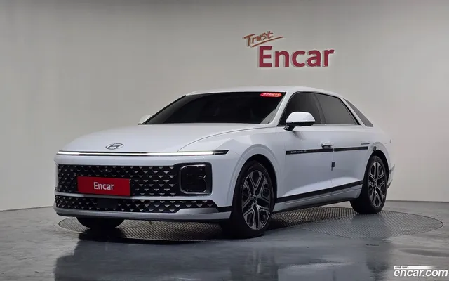 Hyundai Grandeur Hybrid (GN7) — миниатюра 1