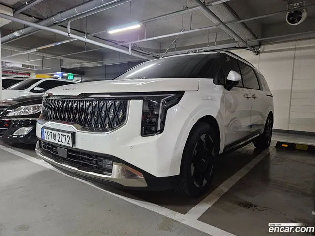 Kia Carnival HEV 9 — миниатюра 1