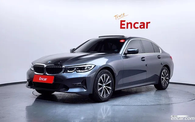 BMW 3 Series (G20) 320i — миниатюра 1