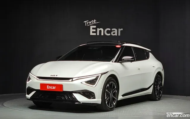 Kia EV6 4WD — миниатюра 1